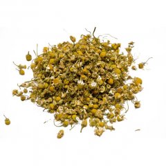 Chamomile flowers ( Matricaria chamomilla )